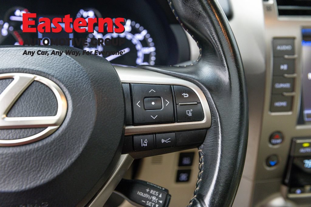Used 2021 Lexus GX 460 w/ Accessory Package AWD/4WD image 15