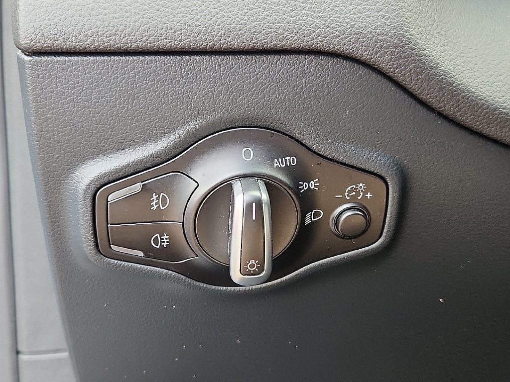 Used 2015 Audi Q5 TDI Premium Plus AWD/4WD image 23
