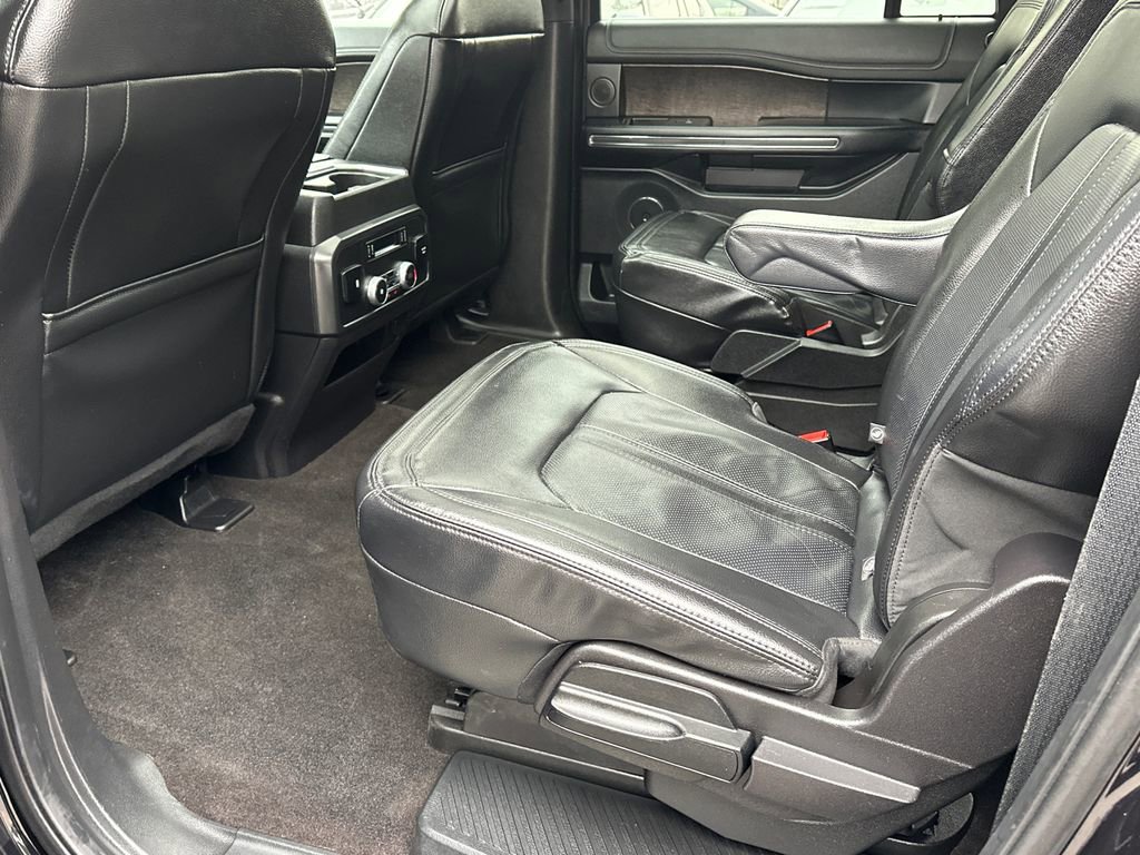 Used 2021 Ford Expedition Max Limited image 17
