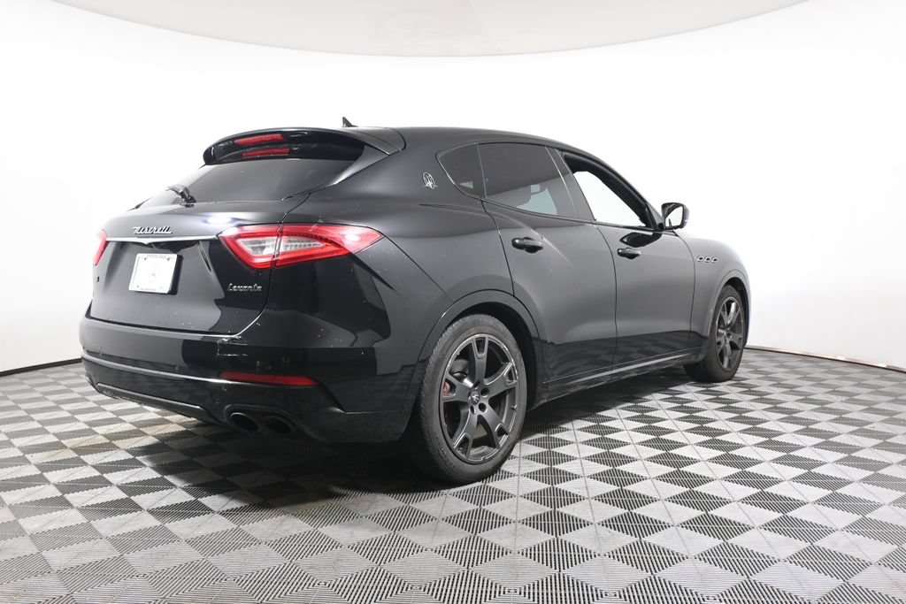 Used 2019 Maserati Levante AWD/4WD image 7