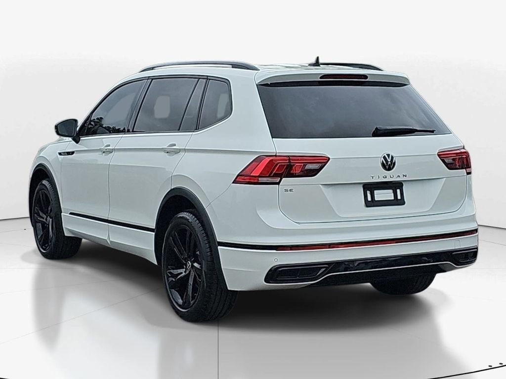 Used 2023 Volkswagen Tiguan SE R-Line FWD image 7