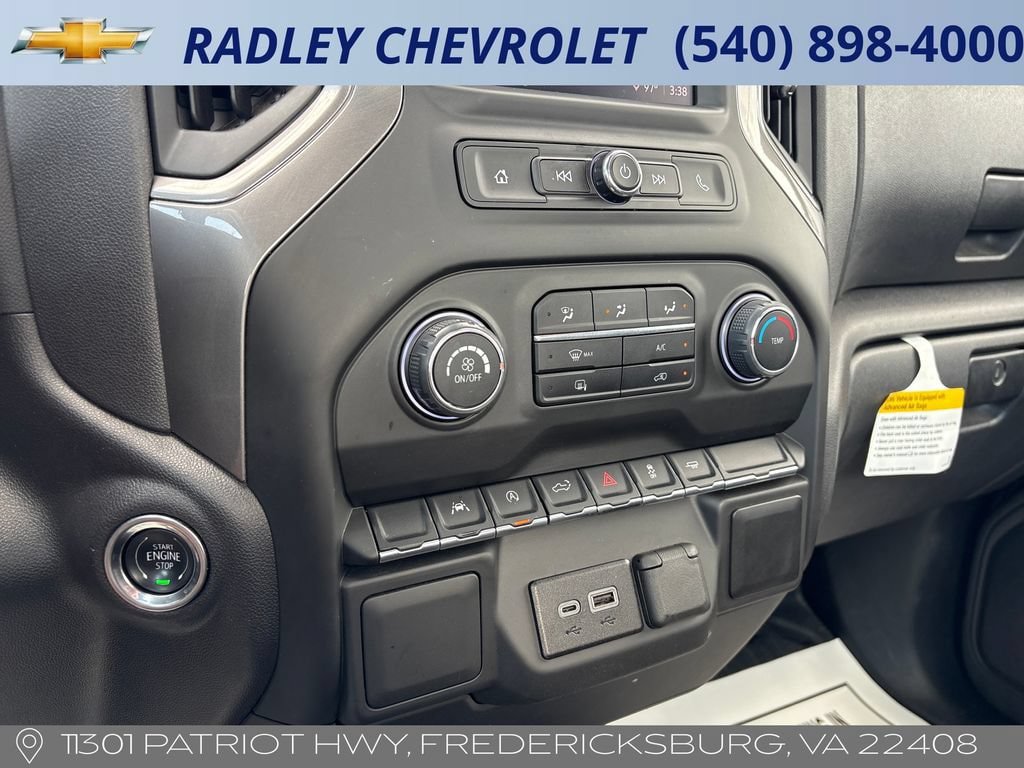 Certified 2025 Chevrolet Silverado 1500 W/T RWD image 10