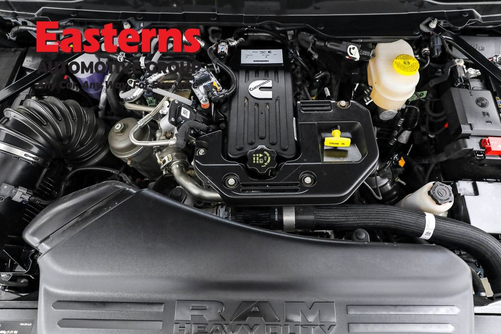 Used 2025 RAM 2500 Laramie w/ Towing Technology Group image 7