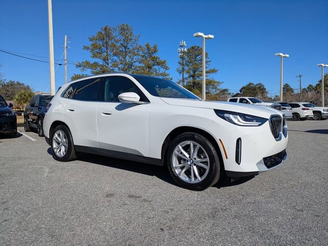 Used 2025 BMW X3 xDrive30i w/ Convenience Package image 2