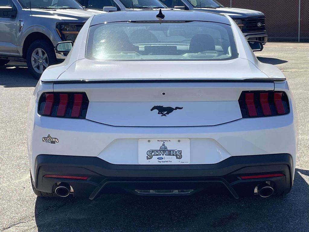New 2026 Ford Mustang Coupe image 4