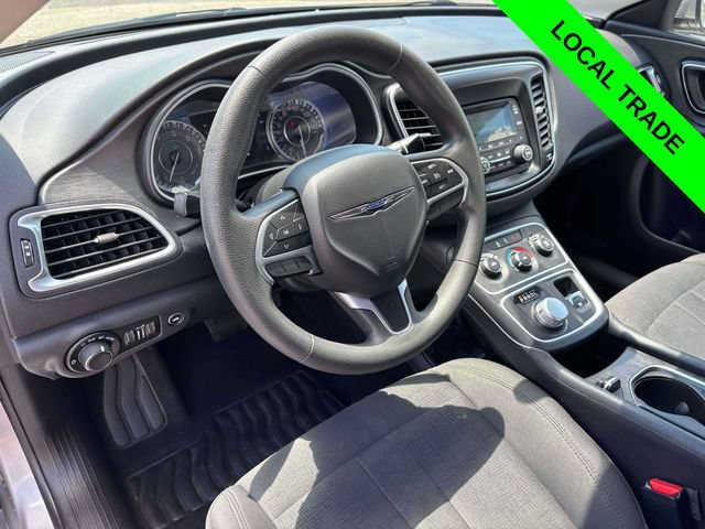 Used 2016 Chrysler 200 LX FWD image 8