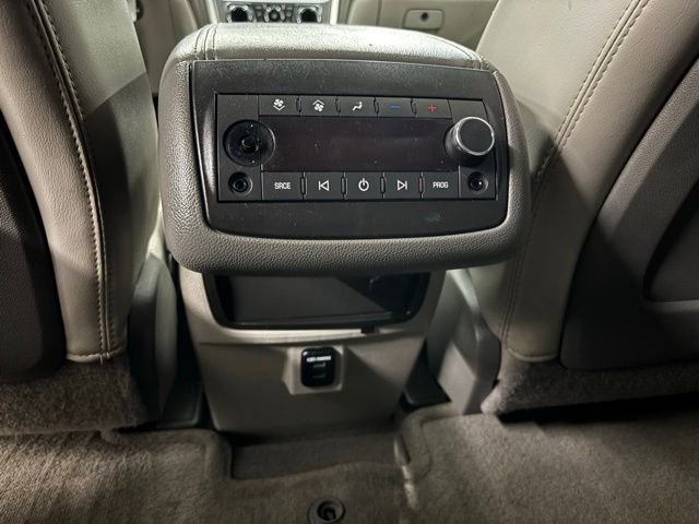 Used 2016 GMC Acadia SLT FWD image 14
