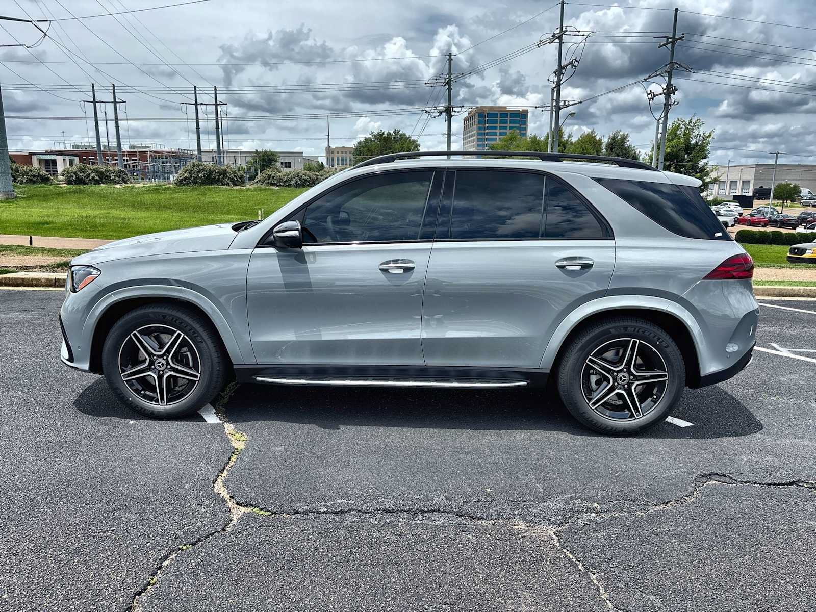 New 2026 Mercedes-Benz GLE 350 4MATIC image 5