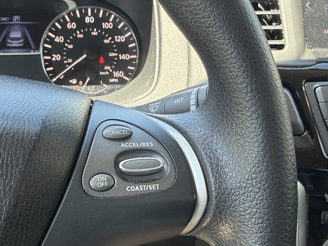 Used 2017 Nissan Pathfinder S AWD/4WD image 66