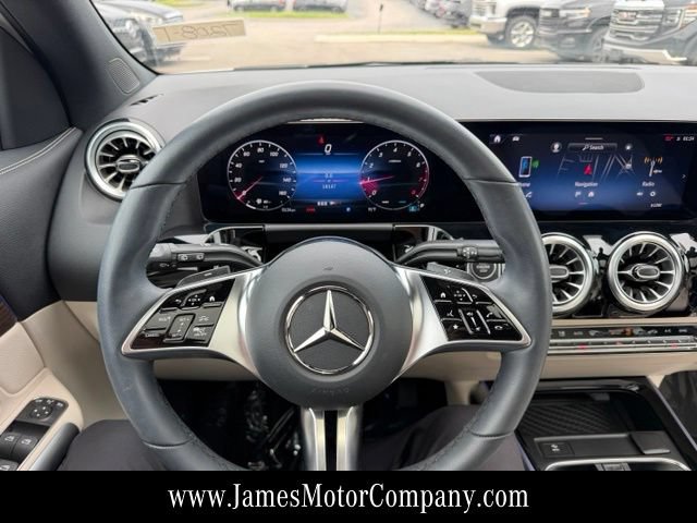Certified 2025 Mercedes-Benz GLA 250 4MATIC image 22
