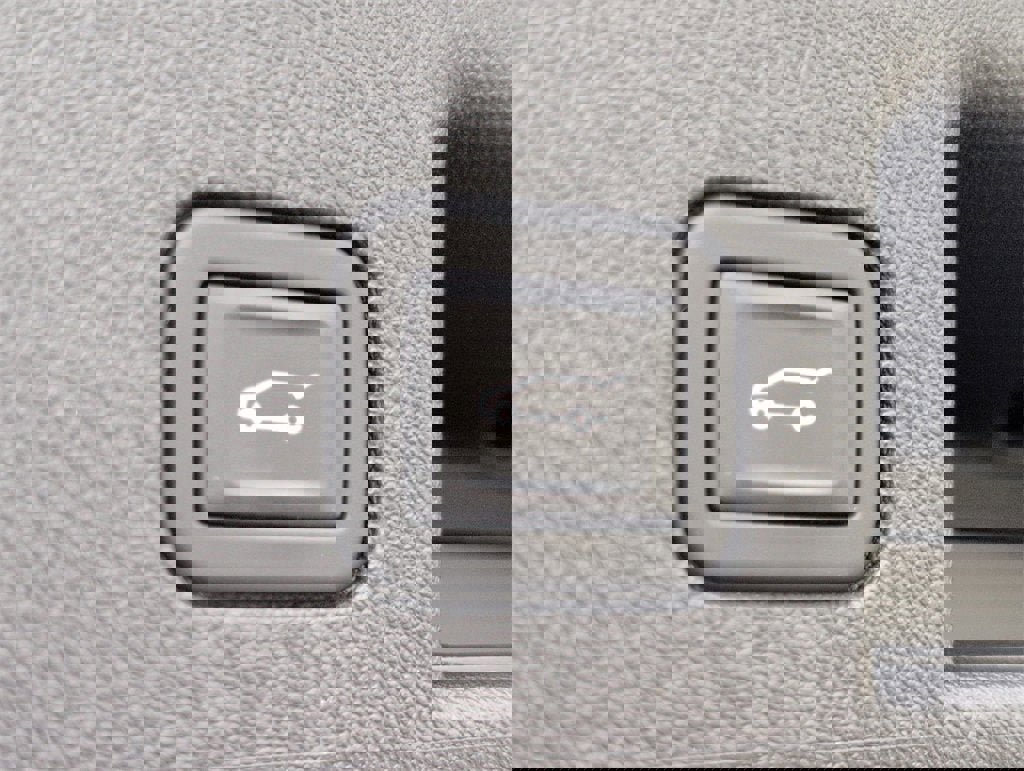 Certified 2023 Chevrolet Equinox RS w/ RS Leather Package image 6