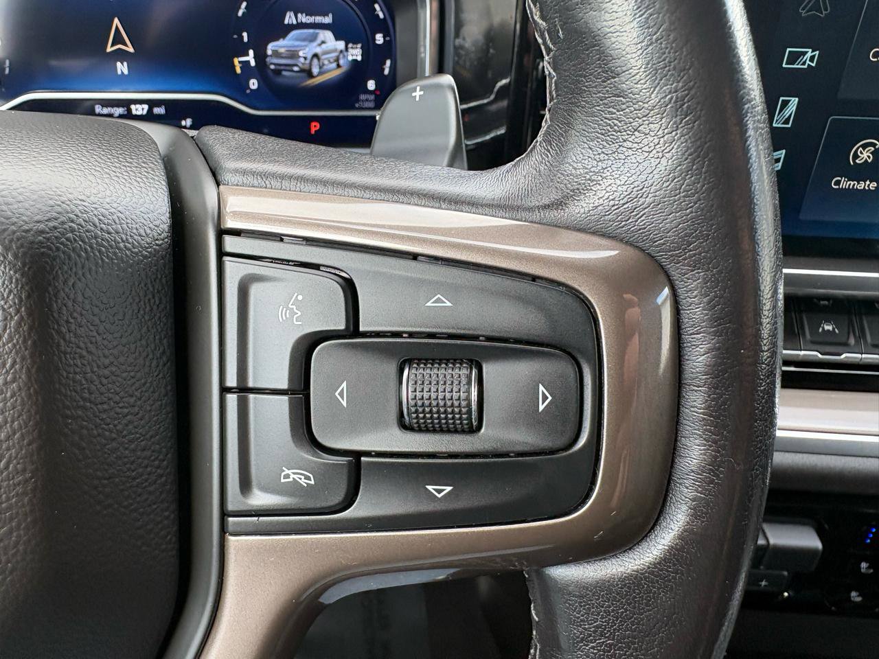 Used 2022 Chevrolet Silverado 1500 High Country w/ High Country Premium Package image 23