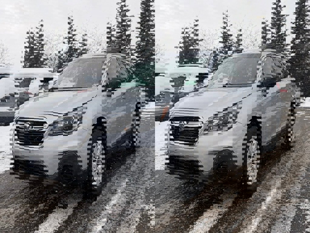 Used 2019 Subaru Outback 2.5i image 3