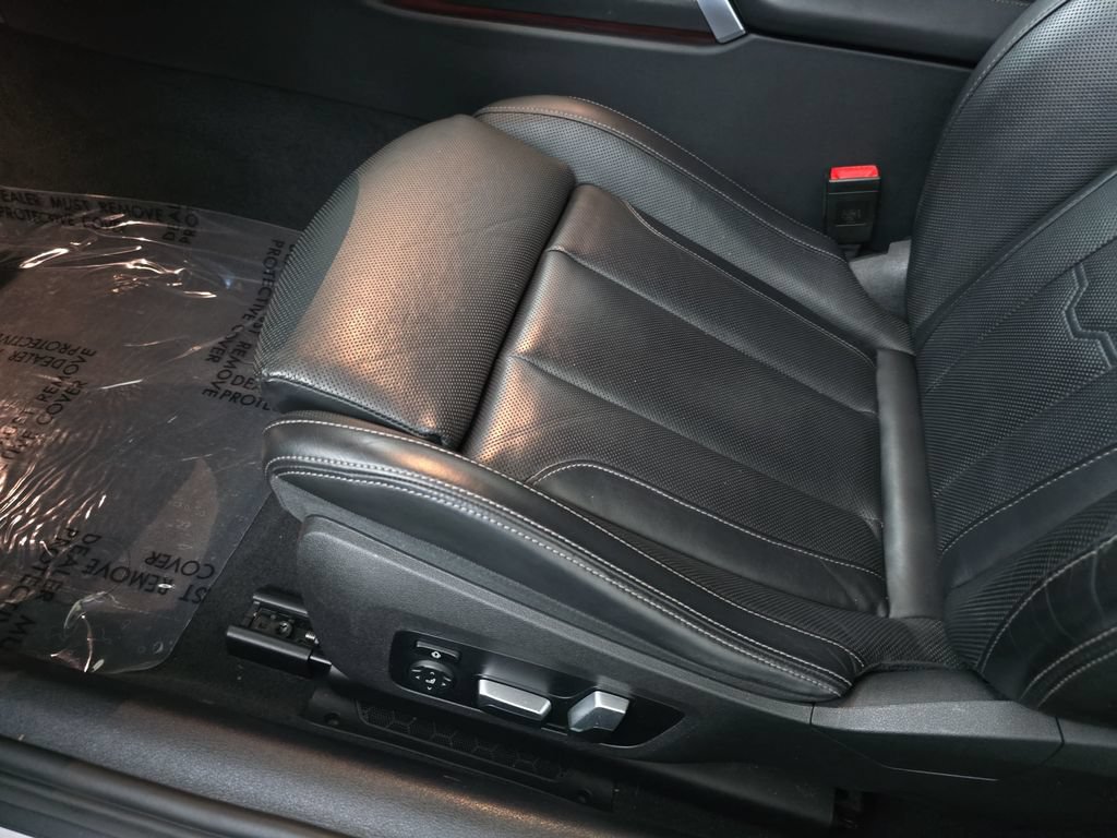 Used 2022 BMW 840i xDrive Coupe AWD/4WD image 28