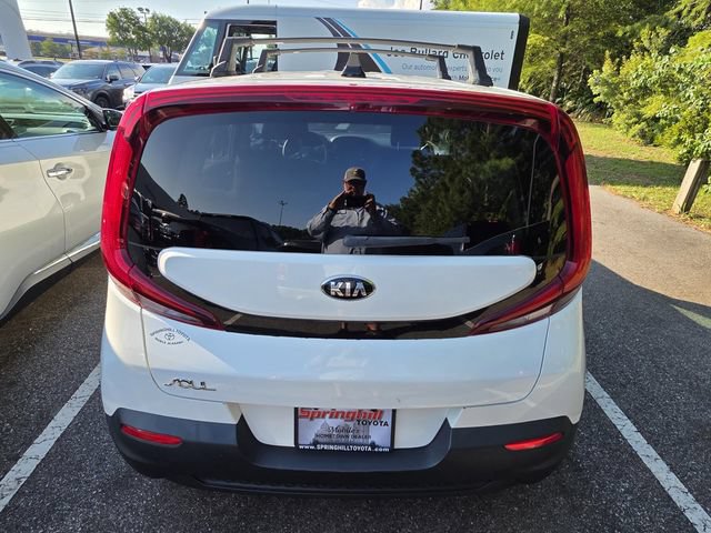 Used 2021 Kia Soul LX FWD image 3