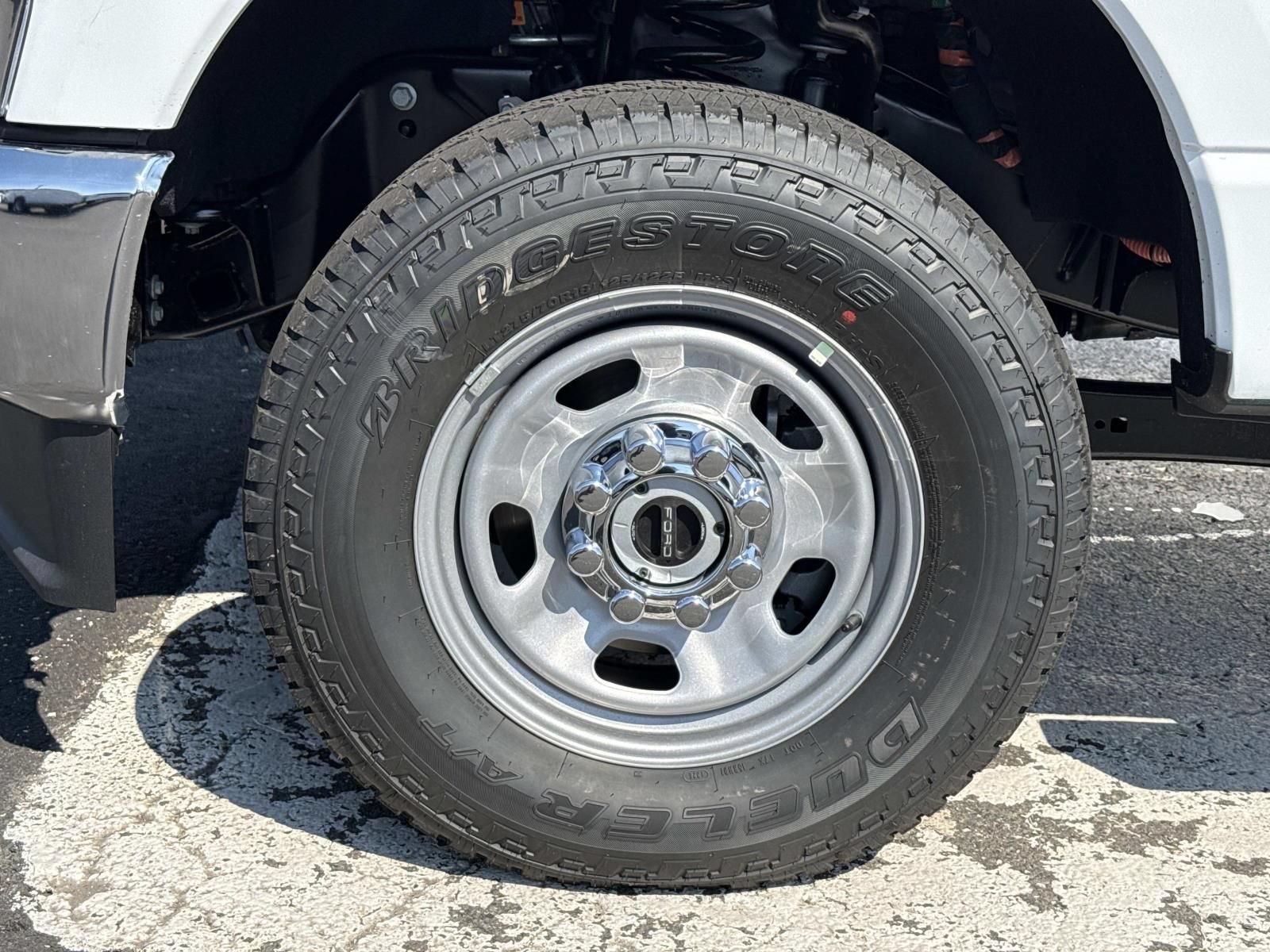 New 2026 Ford F350 XL w/ XL Chrome Package AWD/4WD image 9
