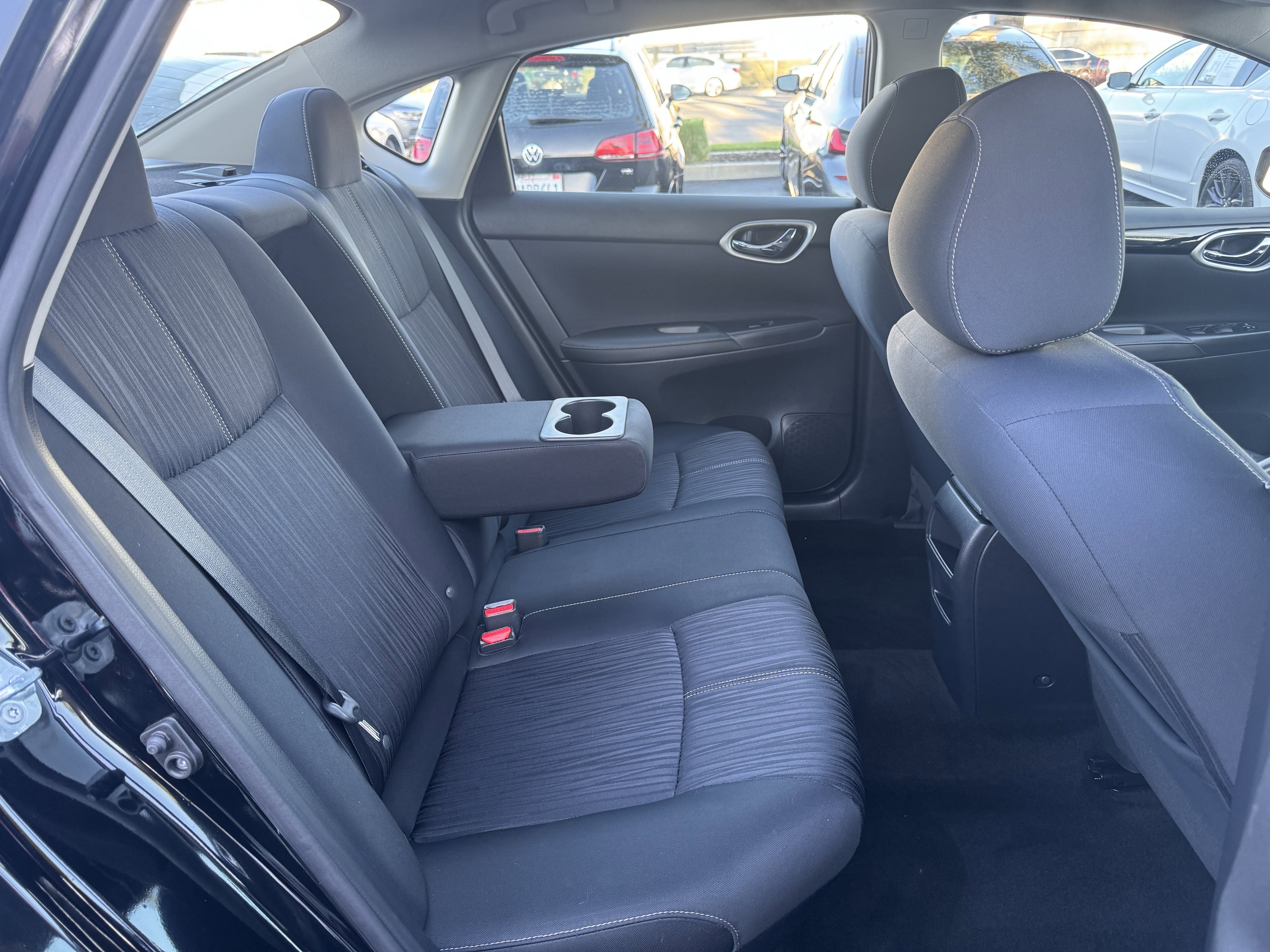 Used 2016 Nissan Sentra SV image 30