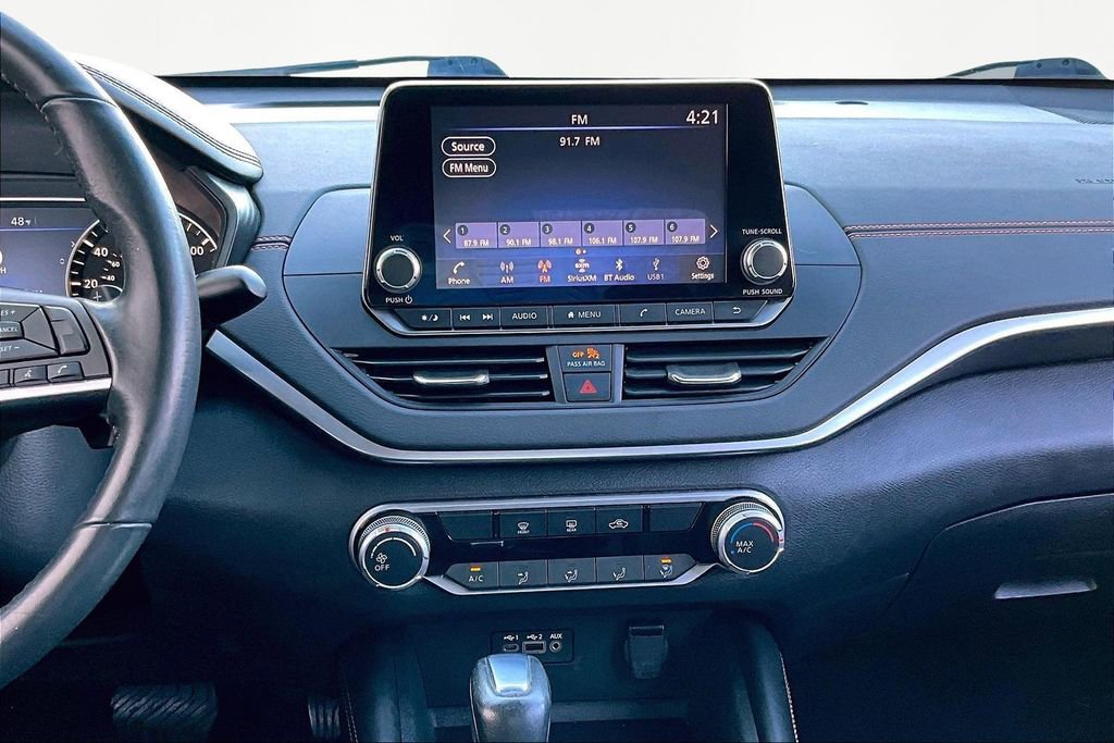 Used 2022 Nissan Altima 2.5 SR image 11