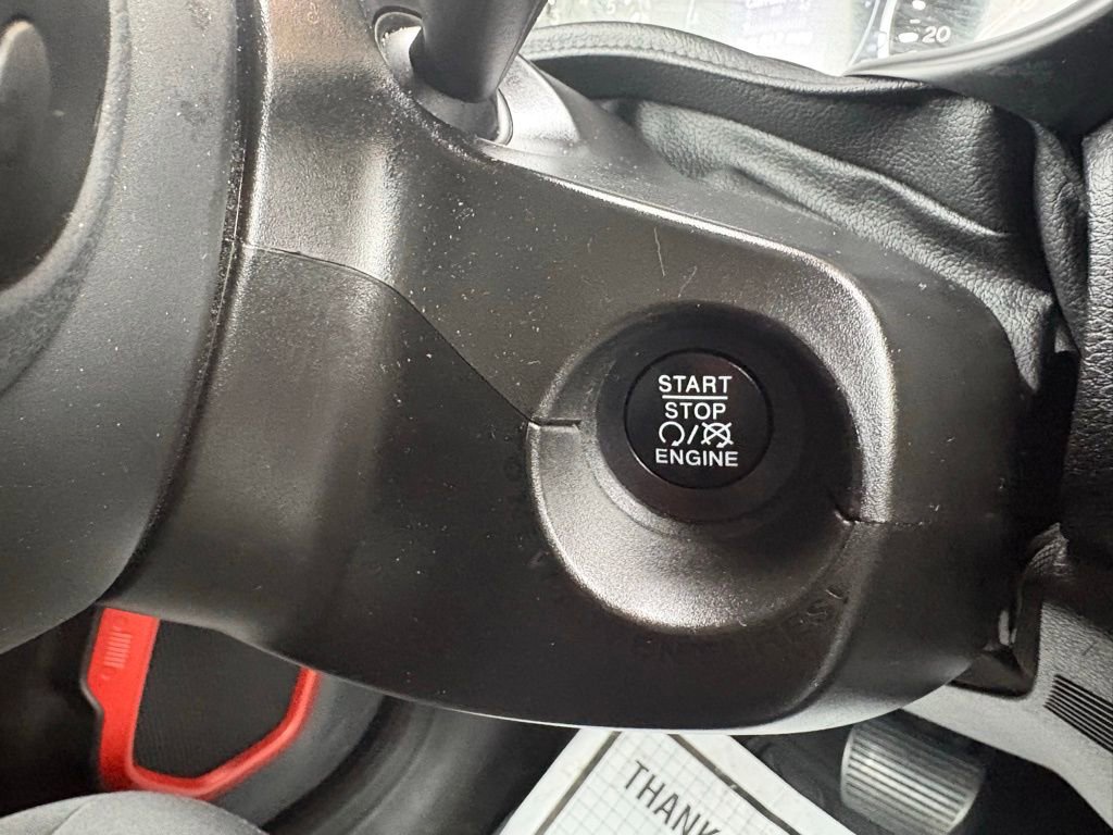 Used 2019 Jeep Renegade Sport image 30