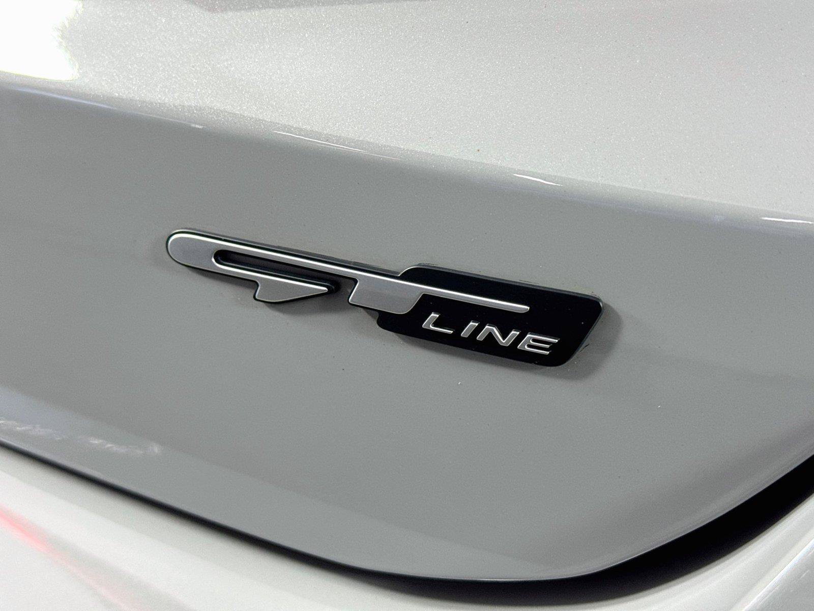 Used 2022 Kia K5 GT-Line FWD image 14