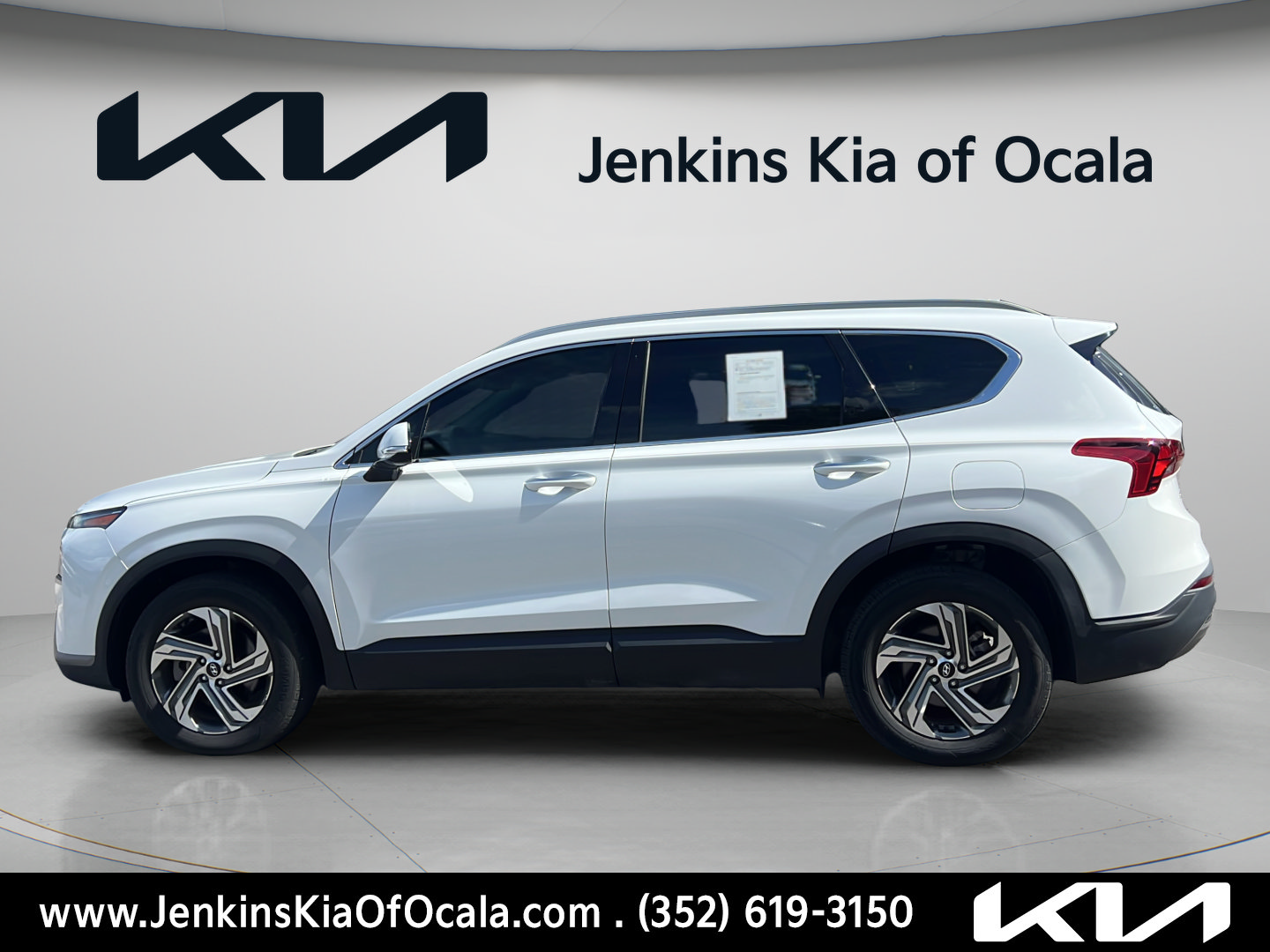 Used 2023 Hyundai Santa Fe SEL FWD image 6