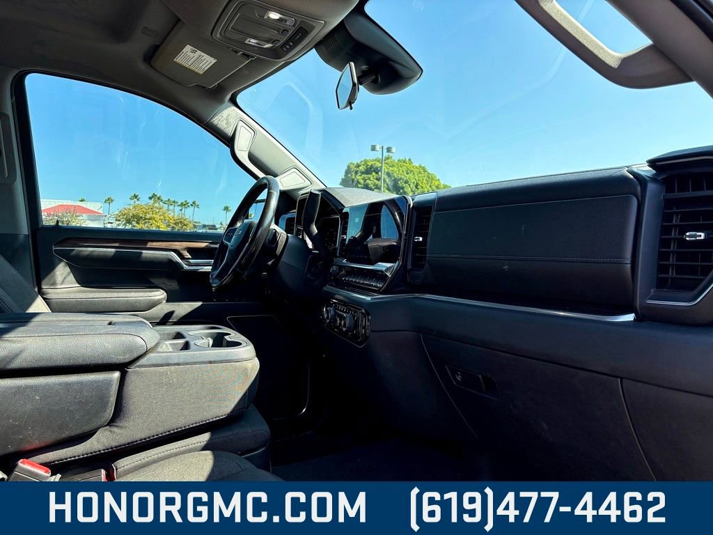 Used 2022 Chevrolet Silverado 1500 LT image 21