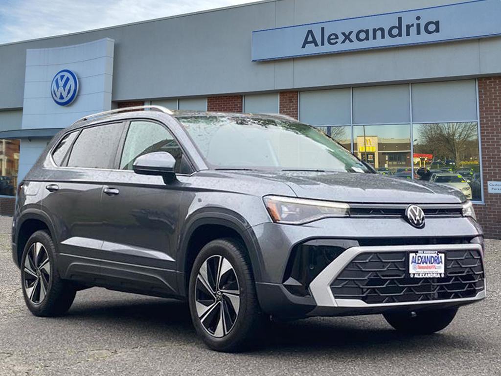 Used 2025 Volkswagen Taos SE