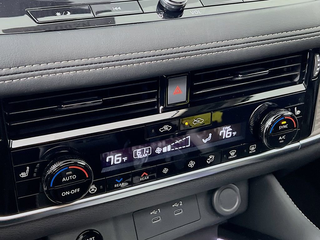 New 2026 Nissan Rogue Platinum AWD/4WD image 15