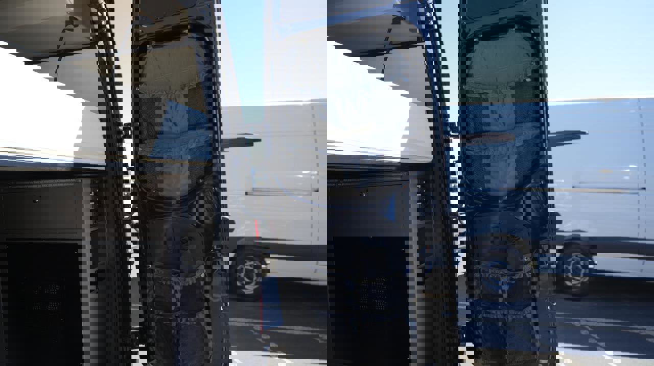 Used 2020 Mercedes-Benz Sprinter 2500 image 20