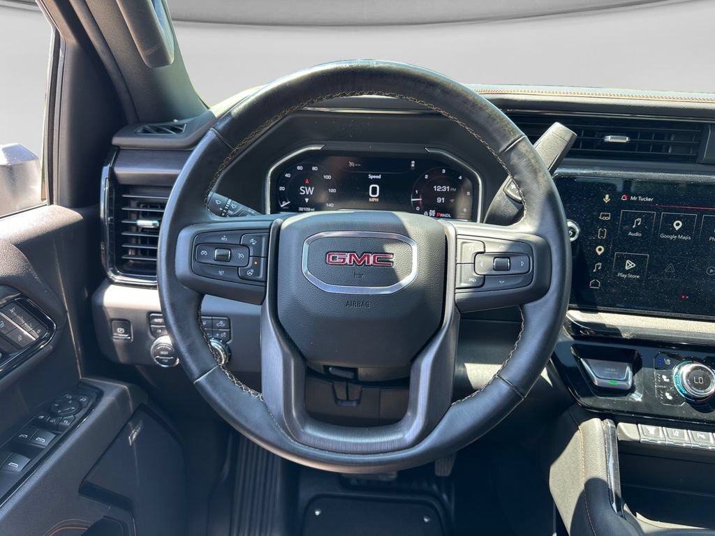 Used 2025 GMC Sierra 2500 AT4 AWD/4WD image 14