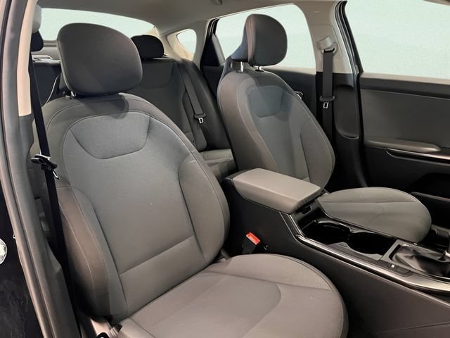 Used 2025 Kia K4 FWD image 10