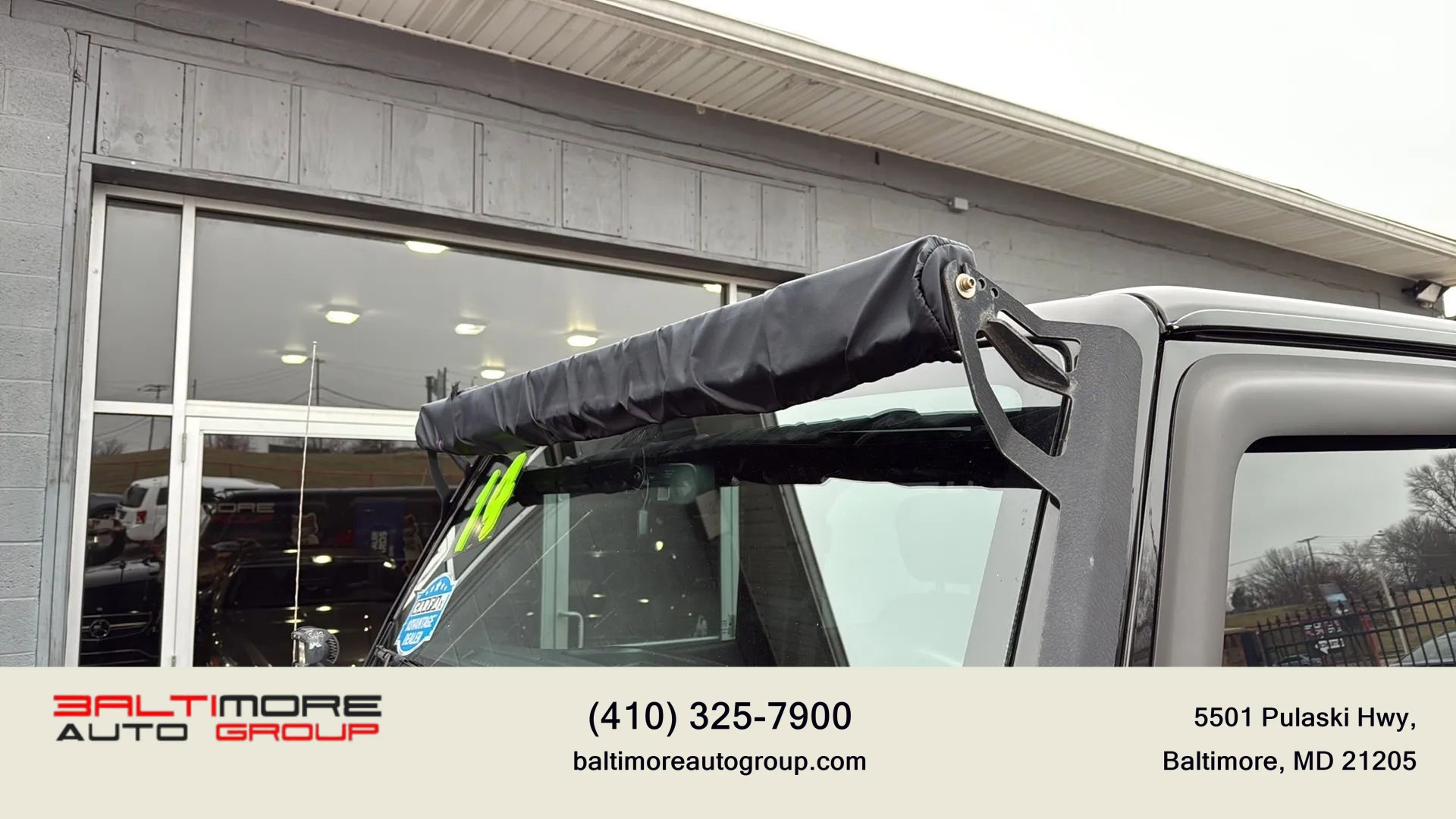 Used 2014 Jeep Wrangler Unlimited Sahara image 12