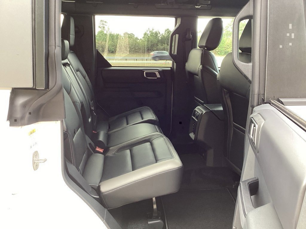 New 2025 Ford Bronco Outer Banks image 35