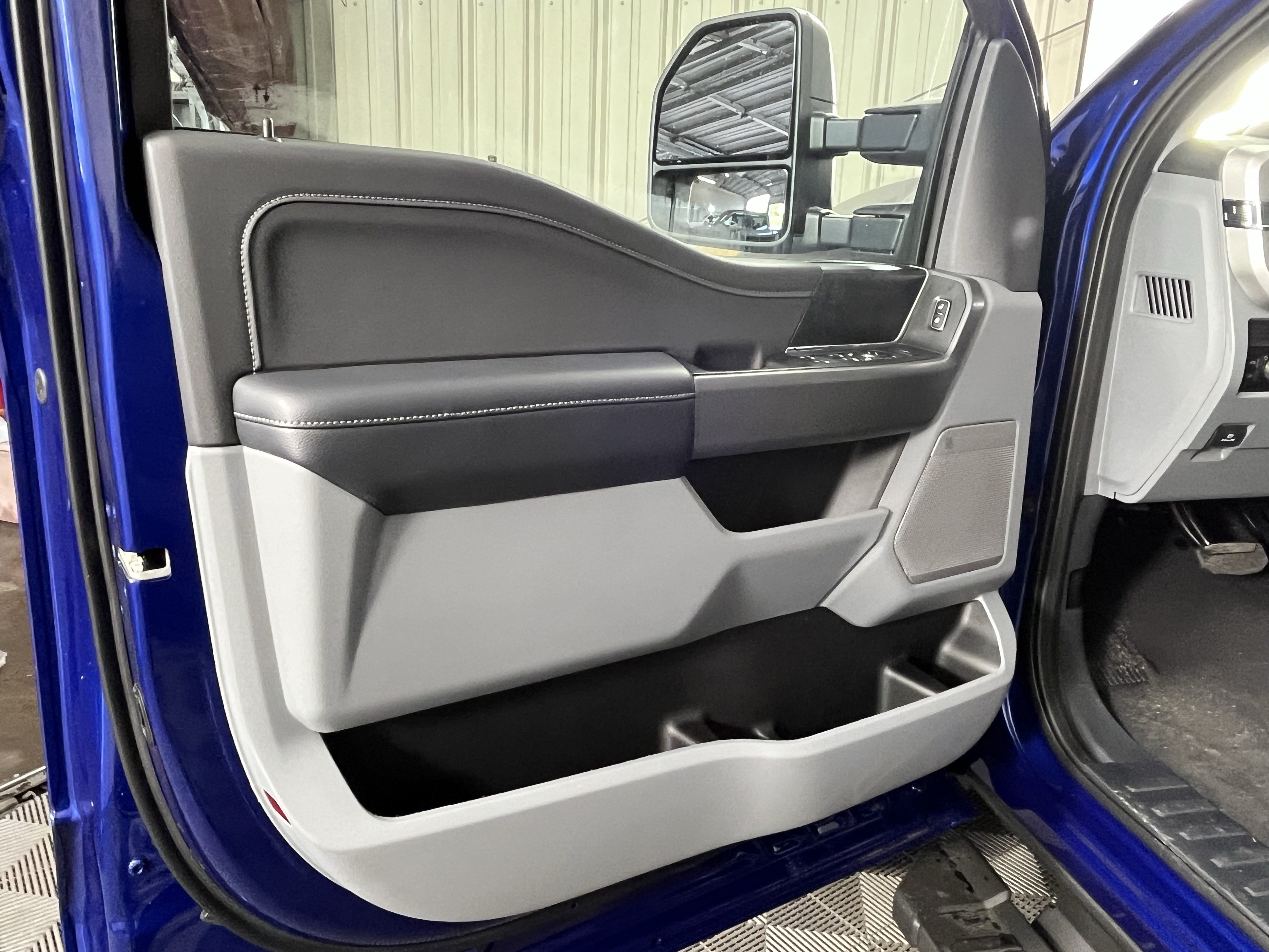 New 2026 Ford F250 XLT w/ XLT Premium Package AWD/4WD image 16