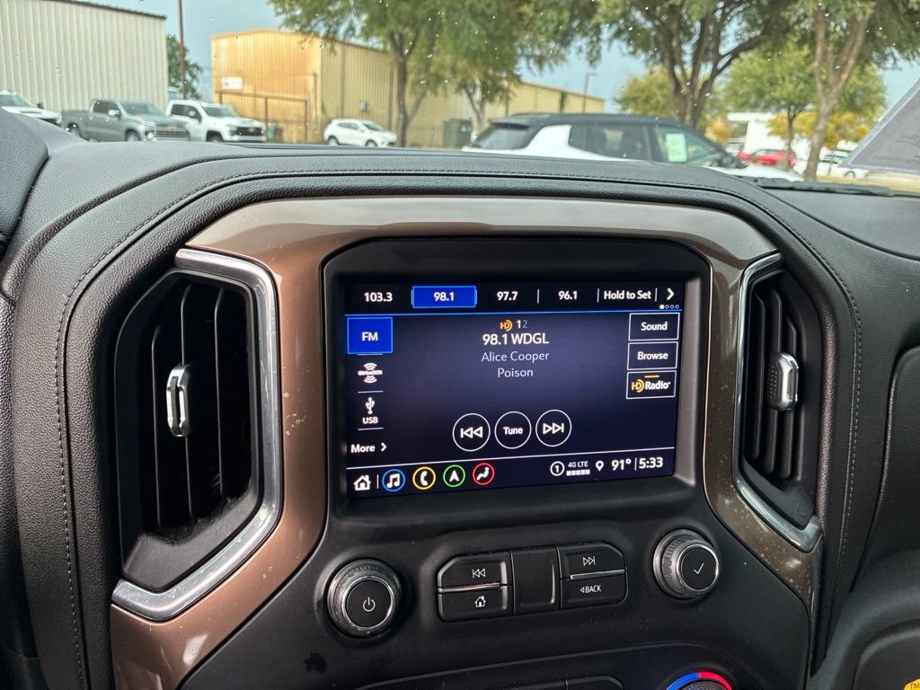 Used 2021 Chevrolet Silverado 1500 High Country w/ Technology Package AWD/4WD image 27