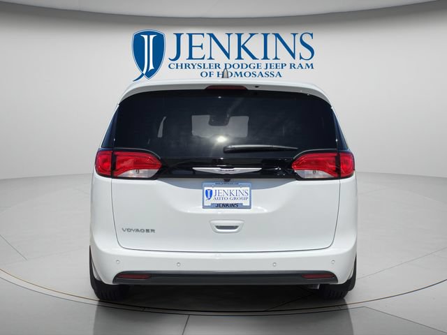 New 2026 Chrysler Voyager LX FWD image 6