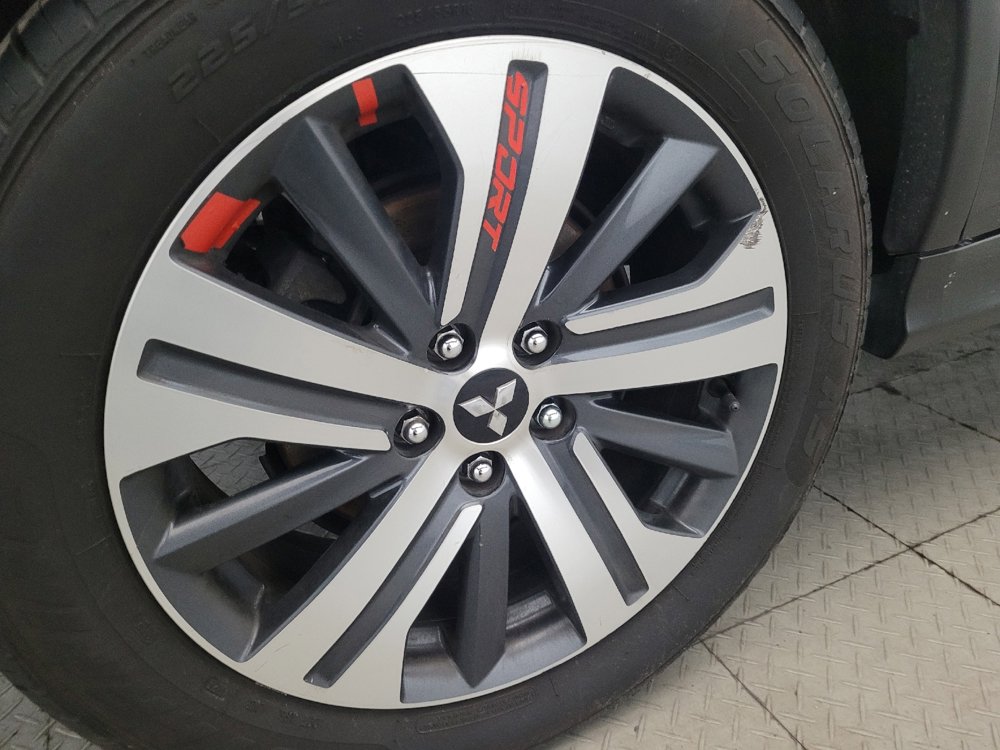 Used 2022 Mitsubishi Outlander Sport SE image 31