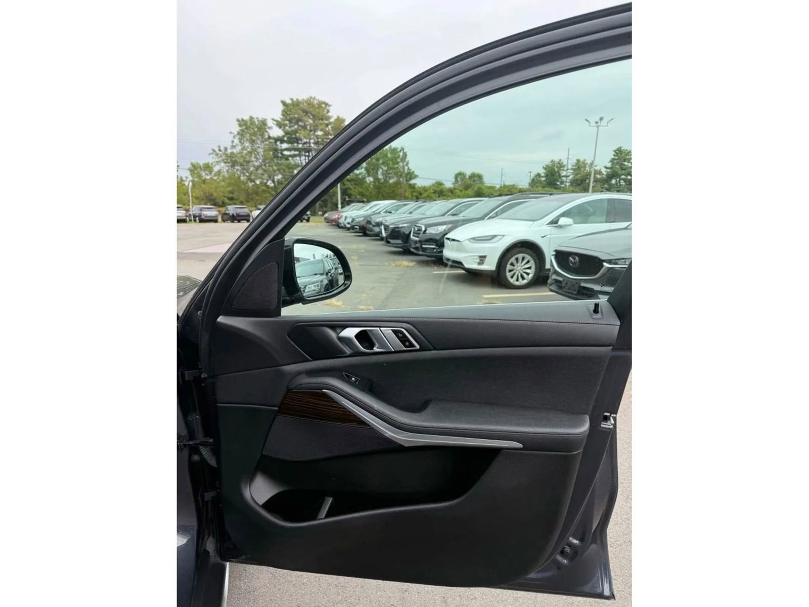 Used 2020 BMW X5 xDrive40i w/ Convenience Package image 14