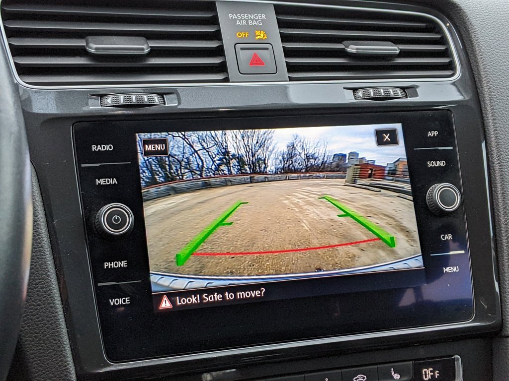 Used 2019 Volkswagen e-Golf SE w/ Driver Assistance Package image 17