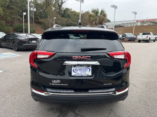 Used 2023 GMC Terrain SLT image 34