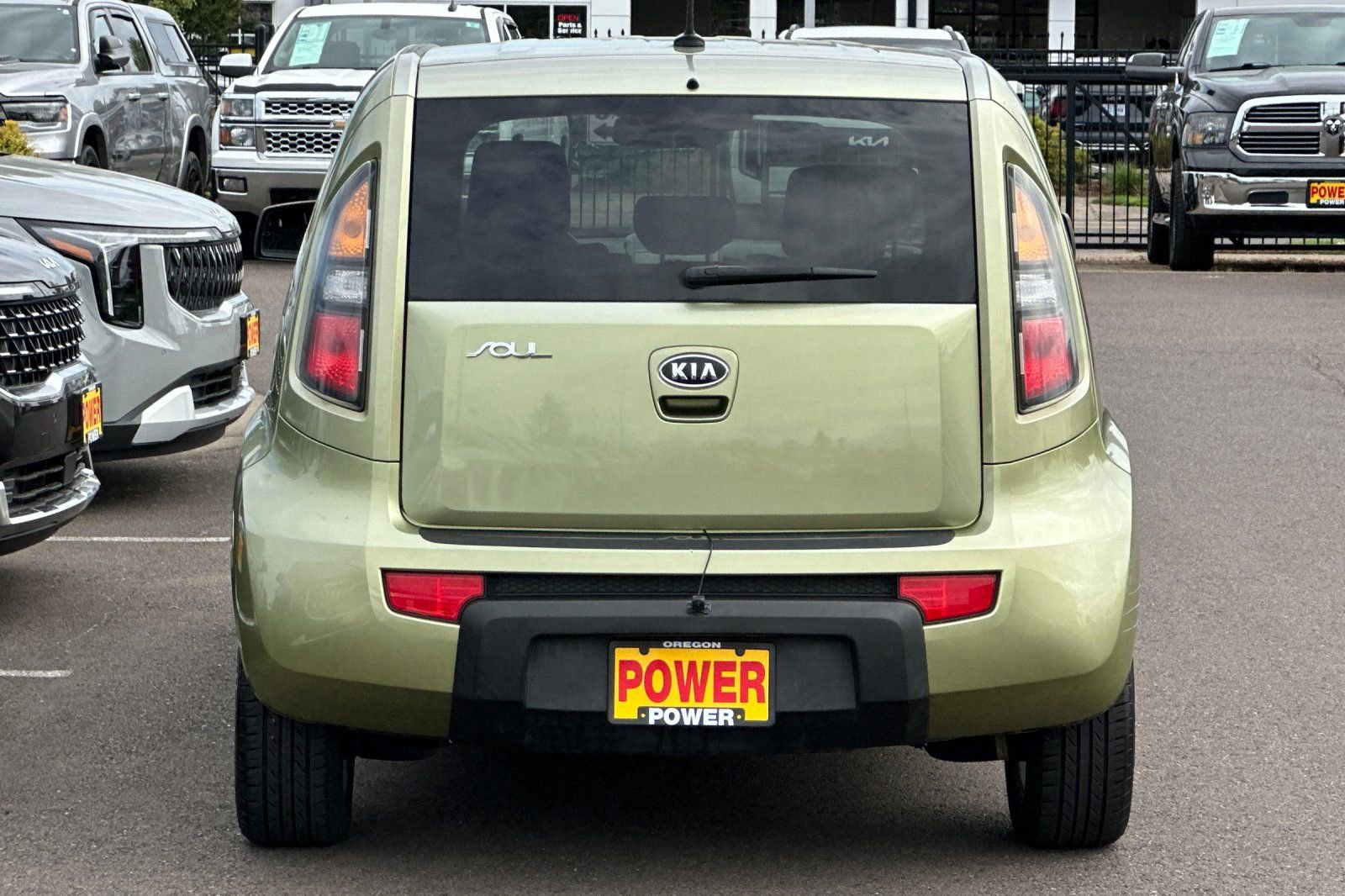 Used 2010 Kia Soul + FWD image 5