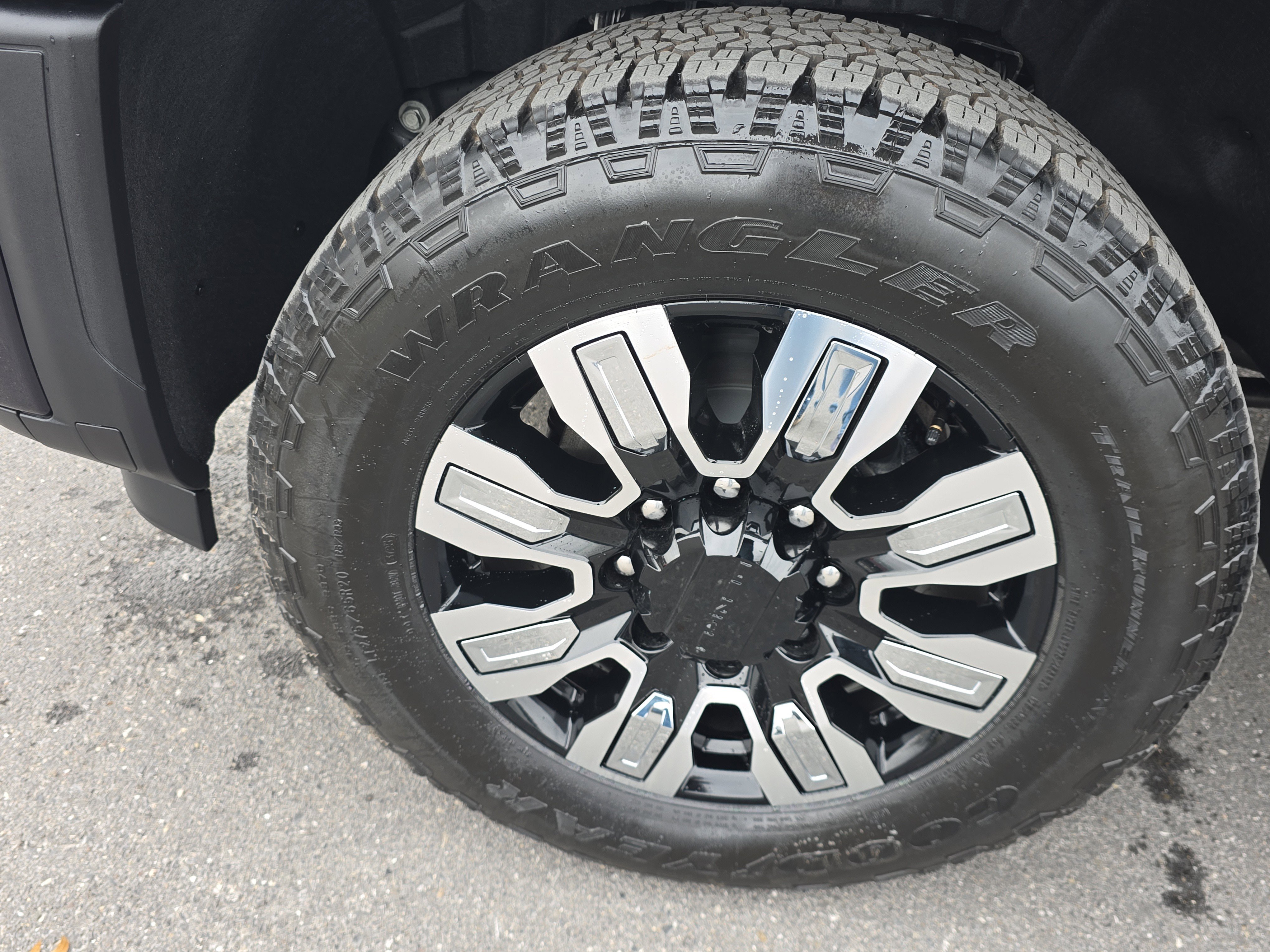 New 2026 GMC Sierra 2500 Denali image 10