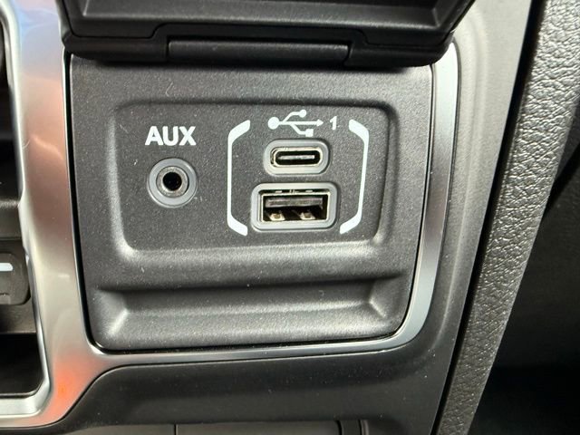 New 2025 Jeep Gladiator Sport image 27