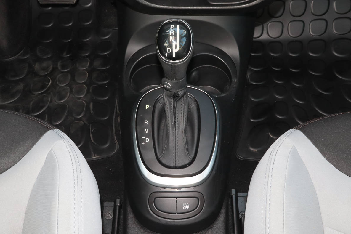 Used 2014 FIAT 500L Easy FWD image 17