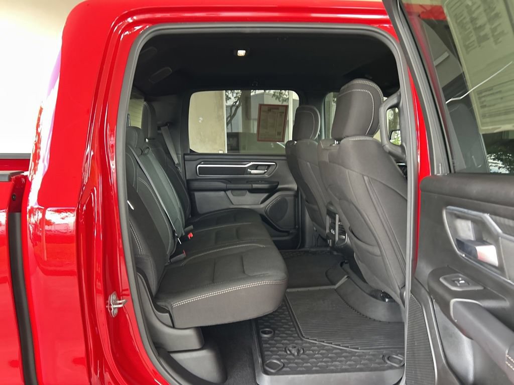 Used 2025 RAM 1500 Big Horn AWD/4WD image 30