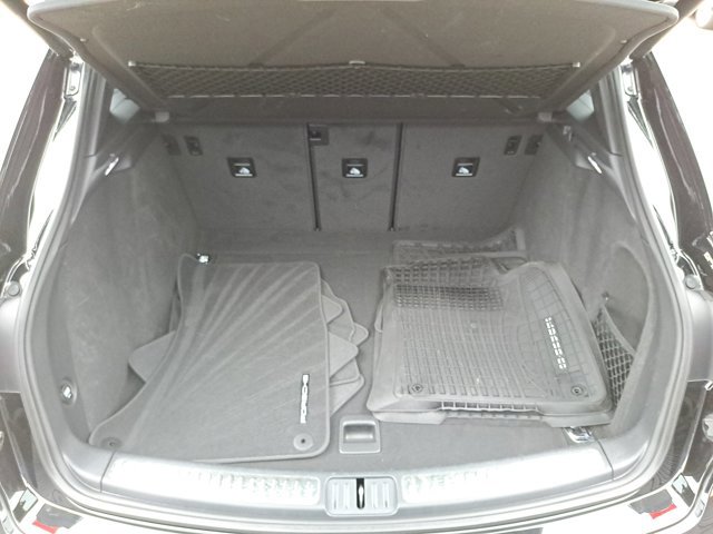 Certified 2020 Porsche Macan S image 15