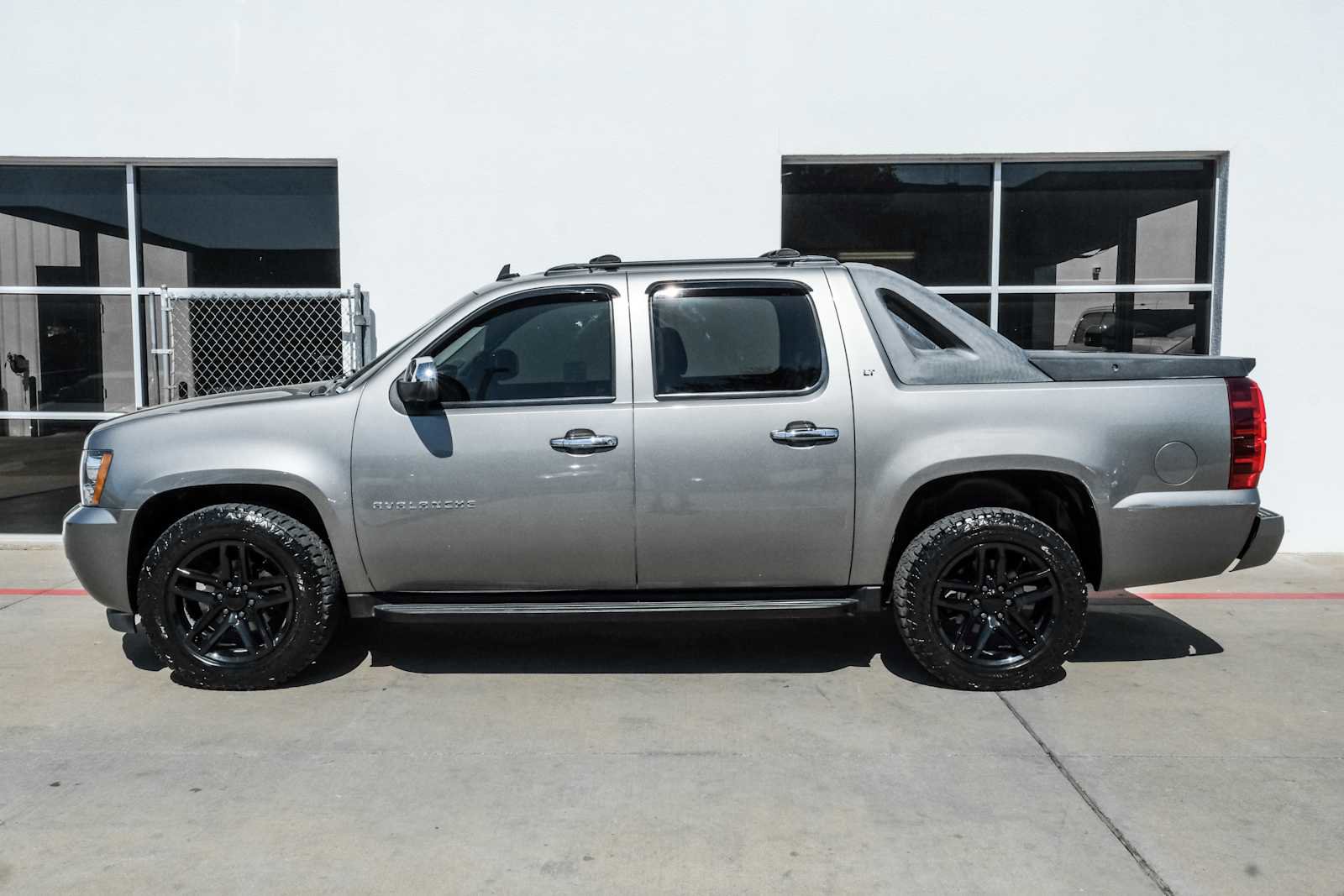 Used 2012 Chevrolet Avalanche LT w/ All-Star Edition image 11