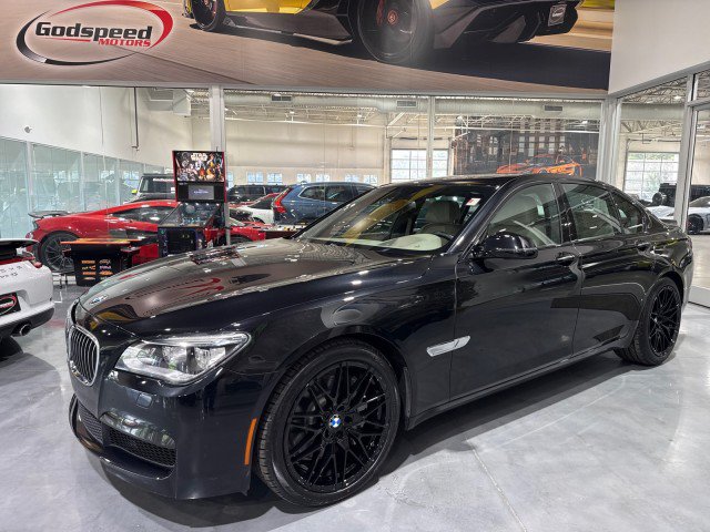 Used 2014 BMW 750i RWD image 22