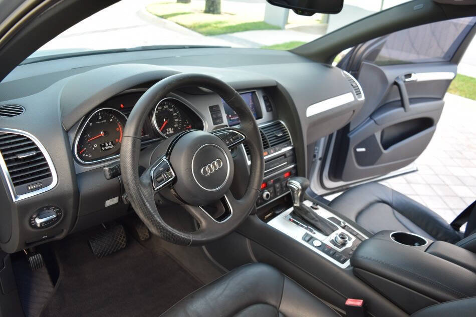 Used 2015 Audi Q7 TDI Prestige w/ Prestige Package AWD/4WD image 42