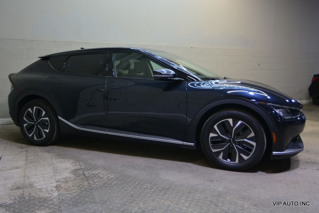 Used 2022 Kia EV6 Light RWD image 34
